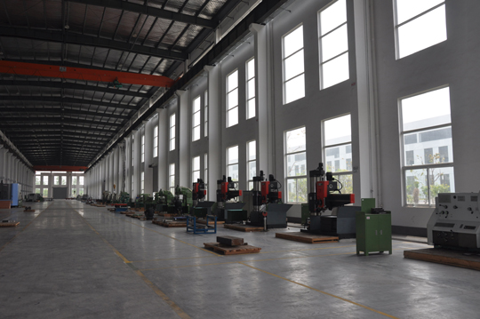 天顺娱乐-厂房设备一 